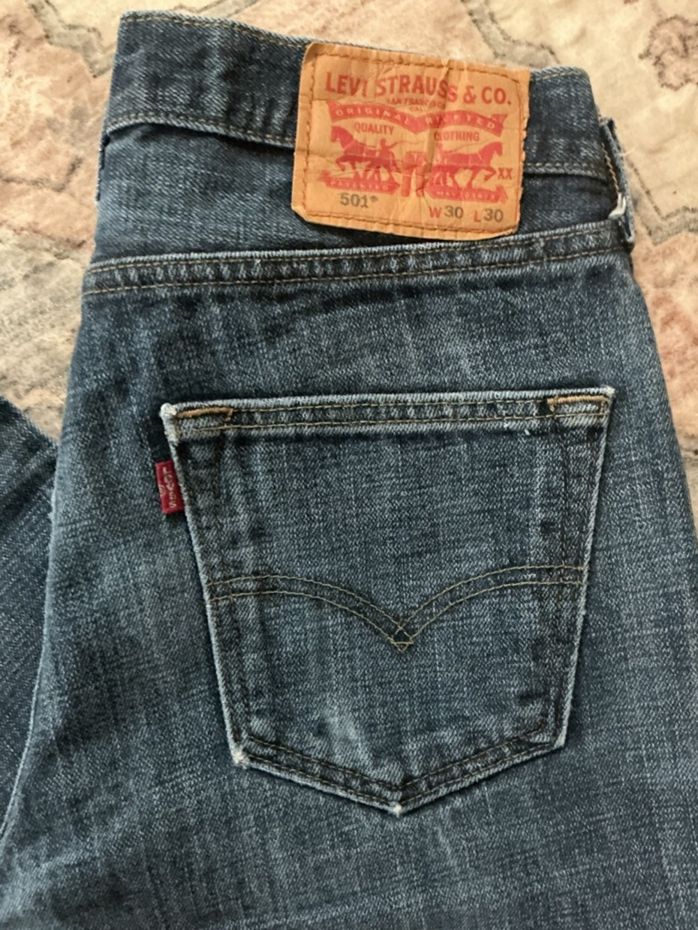 Levi's Men's Dark Blue Slim Straight Jeans with Leather Patch